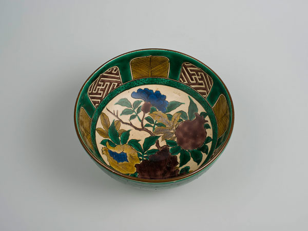Kyoto Ohto Antique Art Association | Monthly Antiques |九谷 吉田屋 鉢