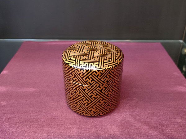 qntique photo3